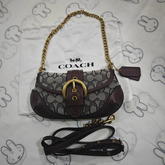 Coach Handbags - Coach Chain Shoulder Bag